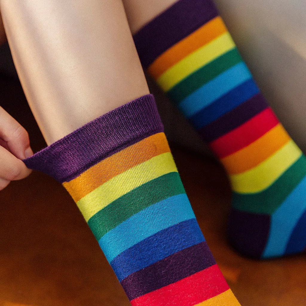 Unisex Cotton Socks New Rainbow Striped Pile Of Socks In The Tube Autumn Winter Fashion Casual Sports College Wind Pile Socks DH