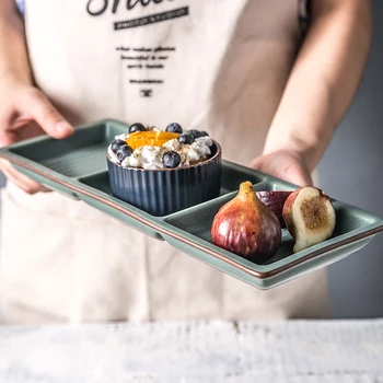 

Japanese Retro Ceramic Three Grid Sushi Cuisine Plate Home Blue Vertical Pattern Oval Main Course Ramen Dessert Plate Tableware