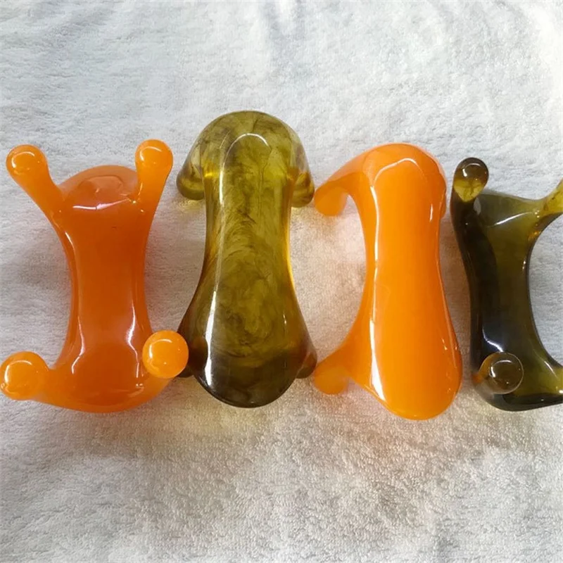 1PCS Nose Spine Acupoint Massager Beeswax Resin Fou-legs Cervical Spine Acupoint Massager Nose Spine Gua Sha Tool