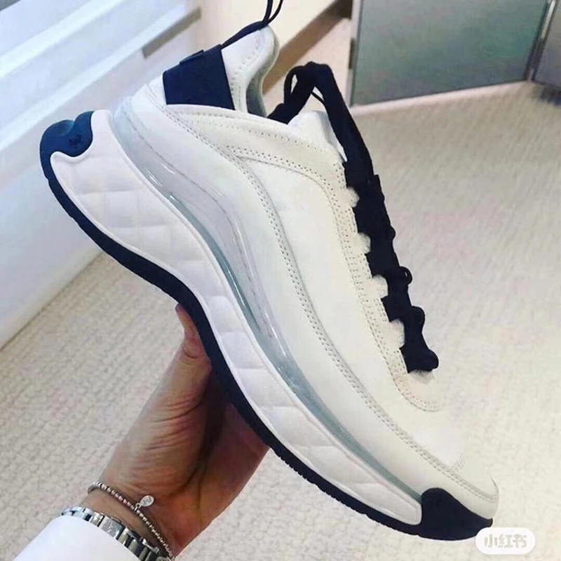 

2020 Women Designer Sneakers Women Fashion Woman Is Recreational Small White Shoe for Womens Shoes L903