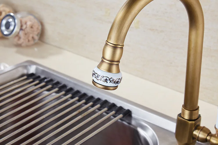 Single Cold Faucet Antique Brushed Brass Tap Basin Sink Faucet 360 Swivel Kitchen Water Crane