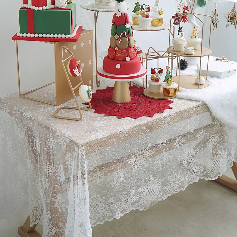 Кружевная скатерть SWEETGO для десертного стола 175 см/150 см * 226 Рождественская