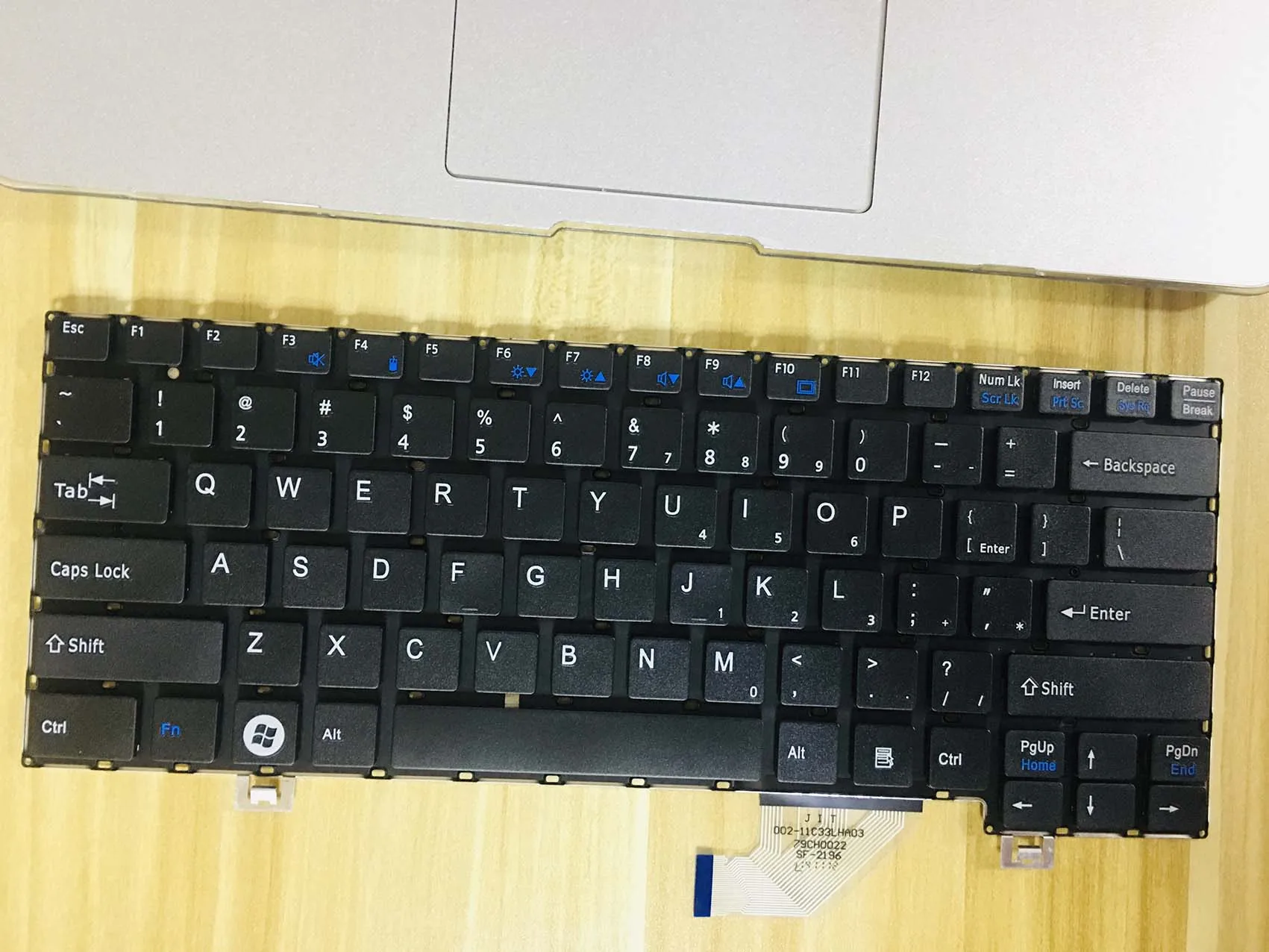 Лучшая клавиатура для fujitsu LifeBook T902 | Компьютеры и офис