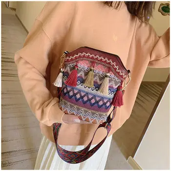 

Fashion Women Shoulder Bag Ethnic Handwoven Straw Bag Hippie Sling Shoulder Bags