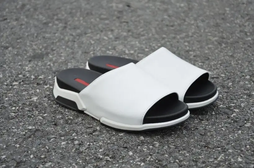 

Men Sandals Fashion Men Slipper Summer Beach Shoes Lover Shoes Open Toe Slides Cork Slippers Plus Size 38-45