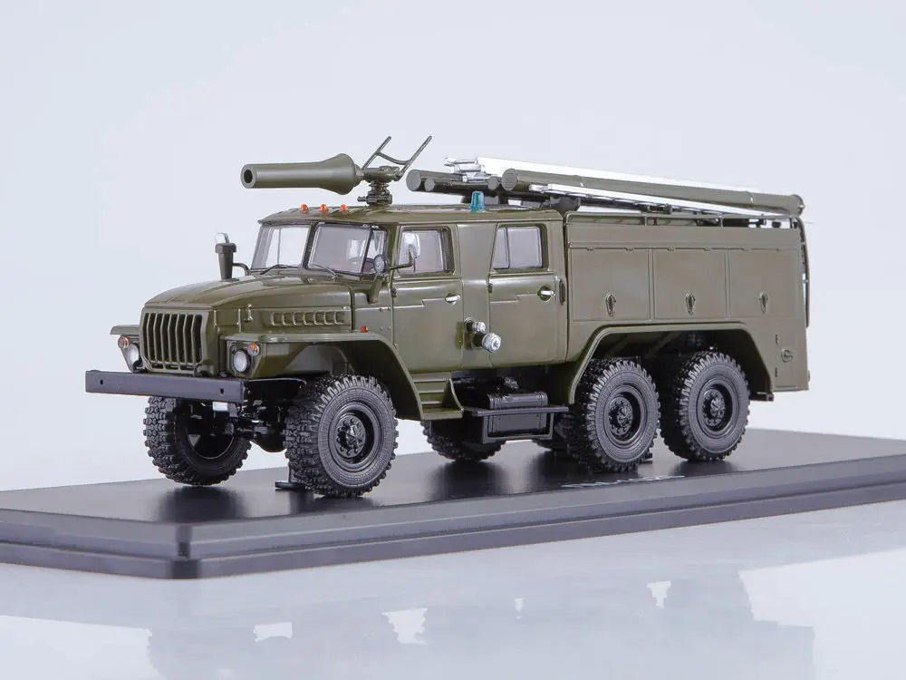 

Start Scale Models SSM 1/43 Military Fire Engine PM-102B AC-40 URAL-43202 SSM1233
