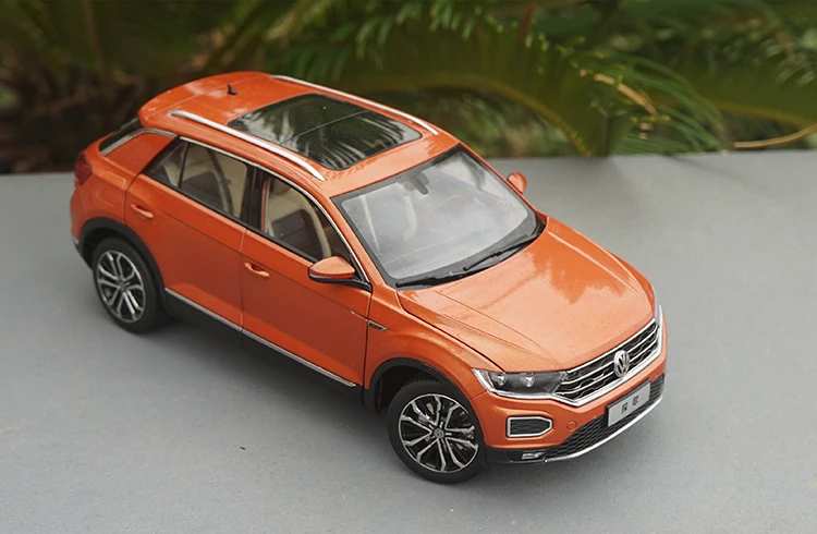 1:18 дилер издание Volkswagen VW T-ROC TROC 280STI металлическая литая модель автомобиля с небольшим подарком