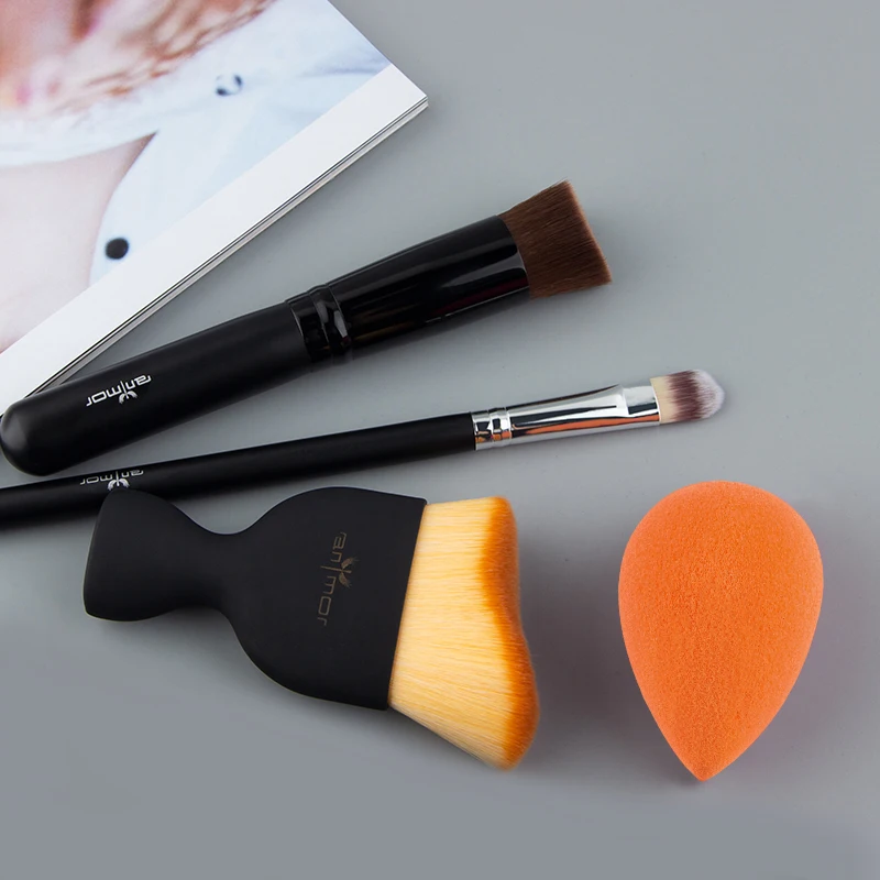 AnmorMakeupBrushSet4PCSTravelSizeMakeUpToolContour