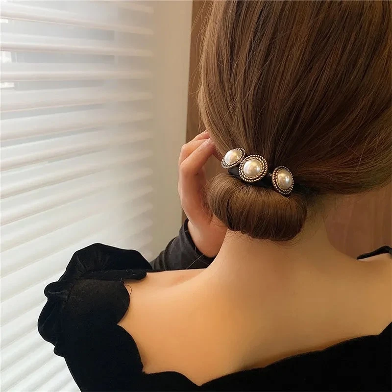 Amazon.com: 4PCS Ins Style Elegant Lazy Hair Curler,Ins Style Satin Rose  Hair Claw,French Twist Hairstyle Bun Hair Accessories,Crystal Hair Bun  Maker,Lazy Hair Bun,DIY Hair Styling Accessories for Women Girls : Beauty &