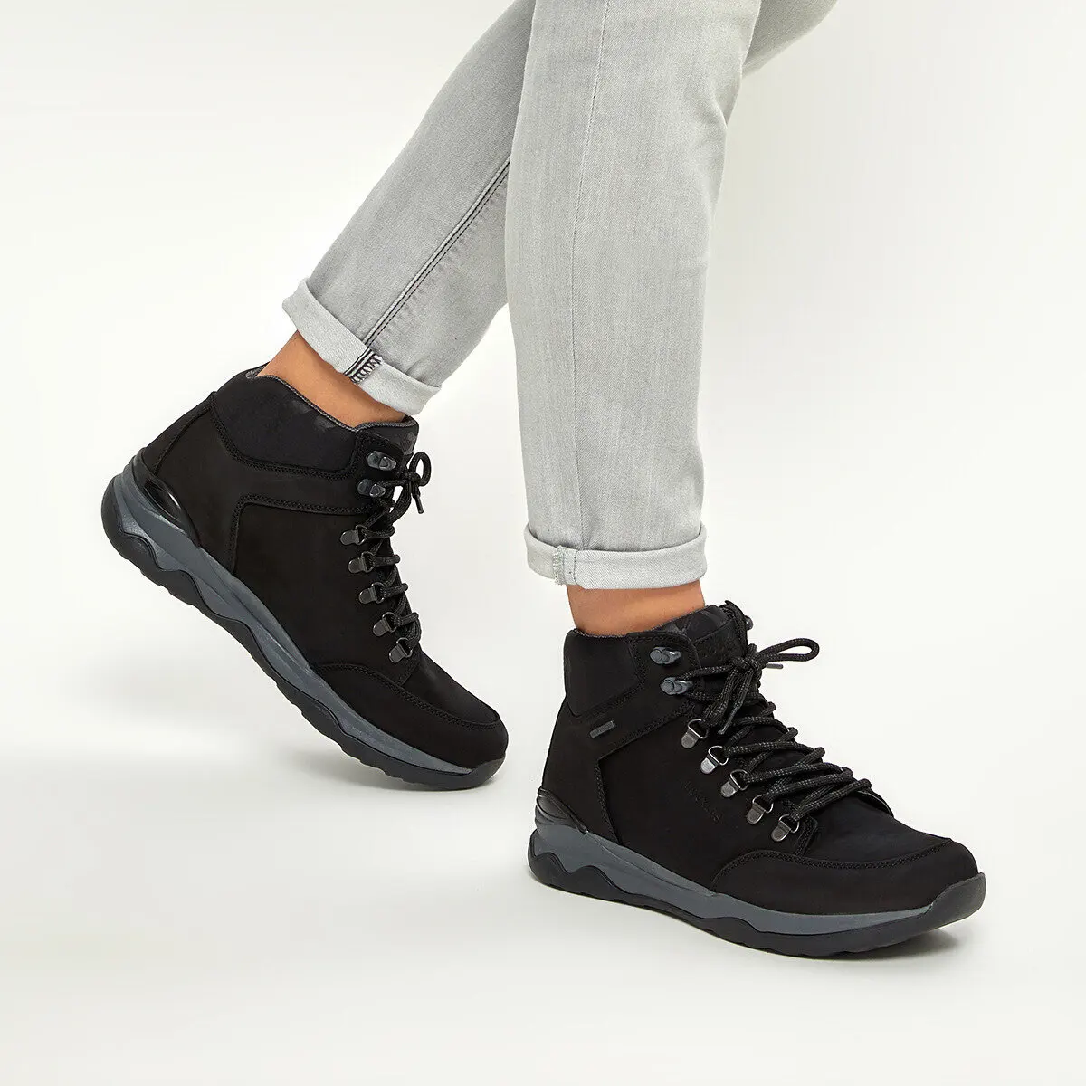FLO 225411 9PR Black Men Boots by 
