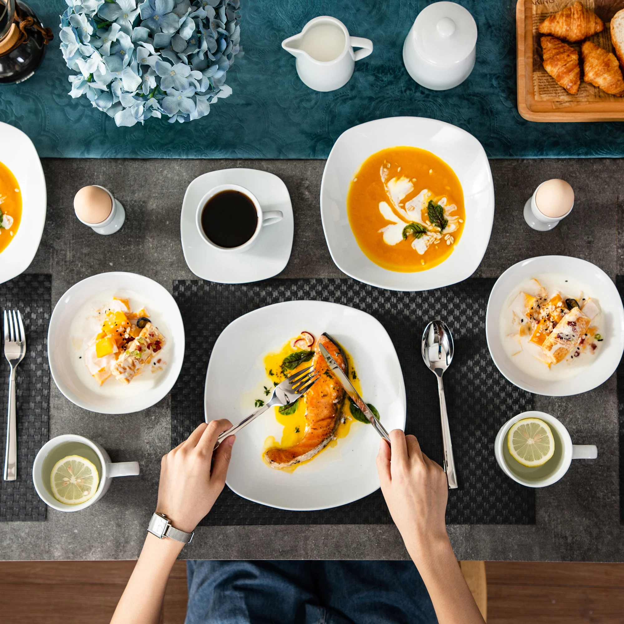 VEWEET, série Fiona, Service de Table, pour 6 Personnes, en Porcelaine, 6  Assiettes à Diner, 6 Assiettes à dessert, 6 Assiettes creuse et 6 Bols :  : Cuisine et Maison