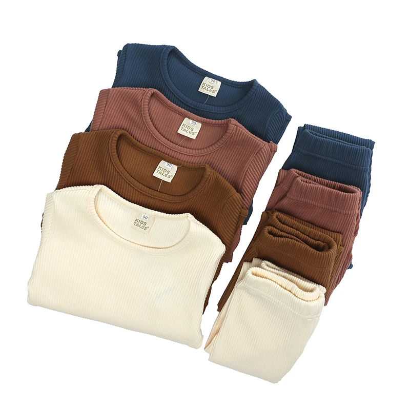 2026 Maßgefertigte Kinder-Sets Gerippte Strick-Pyjamas Einfarbige Baumwolle Winter-Loungewear Kleinkind Jungen Mädchen Freizeitkleidung Kinder Warme Schlafbekleidung – Detail 4