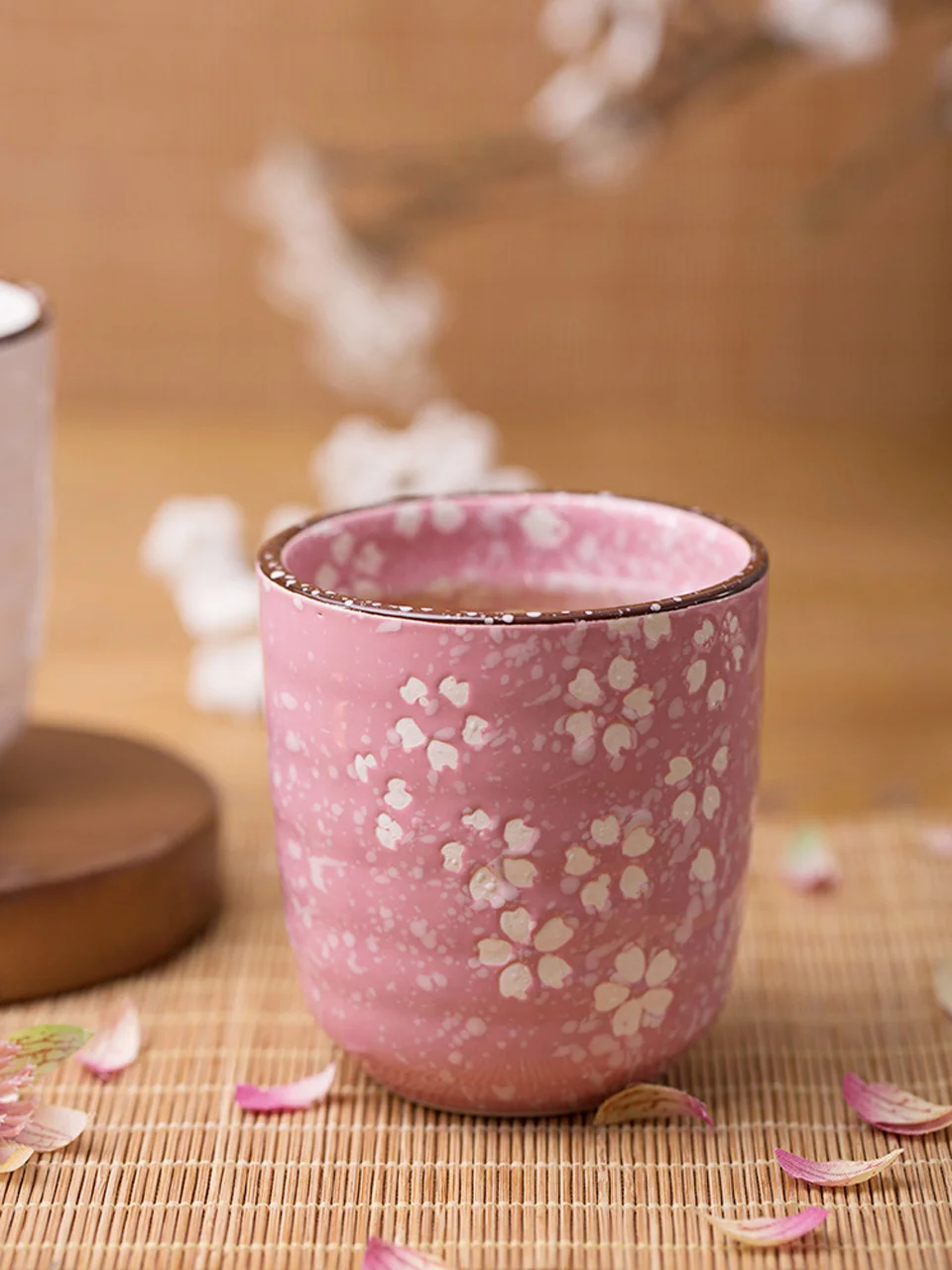 Japanese-Style Kung Fu Tea Ceramic Underglaze Porcelain Tea Cup Home Owner Sub-Cup Glass Cup Pink White