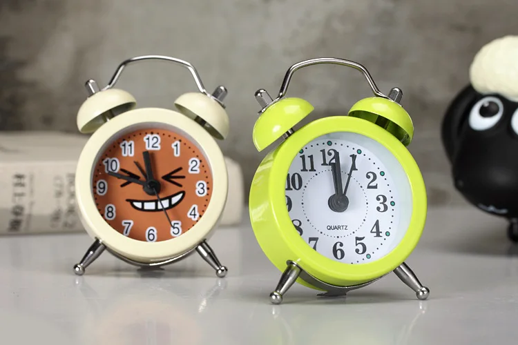 Metal Colorful Mini Alarm Clock Bedroom Clock Portable Timer Children Toys Gifts Table Clock Creative Minimalist Ornaments