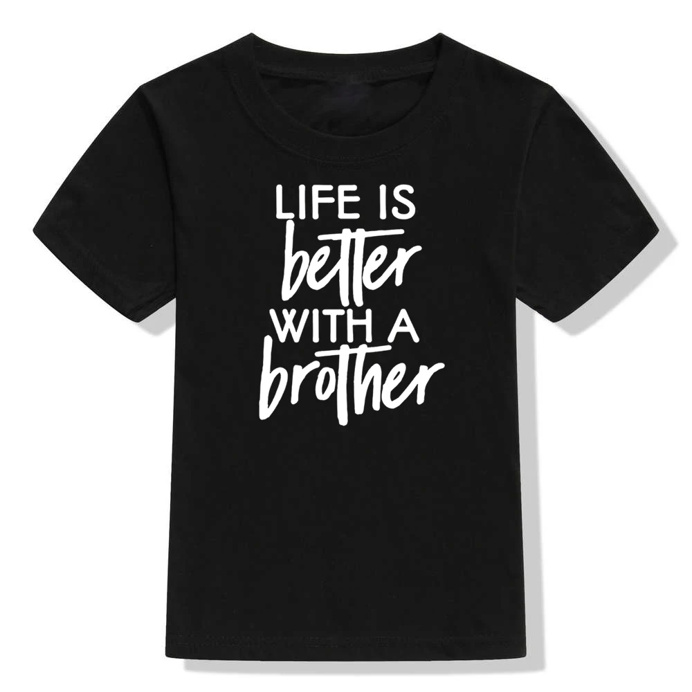 Забавная детская футболка с надписью «Life Is Better with A Brother» летние футболки с надписью «Friends Brothers Cousins» модные детские футболки с короткими рукавами