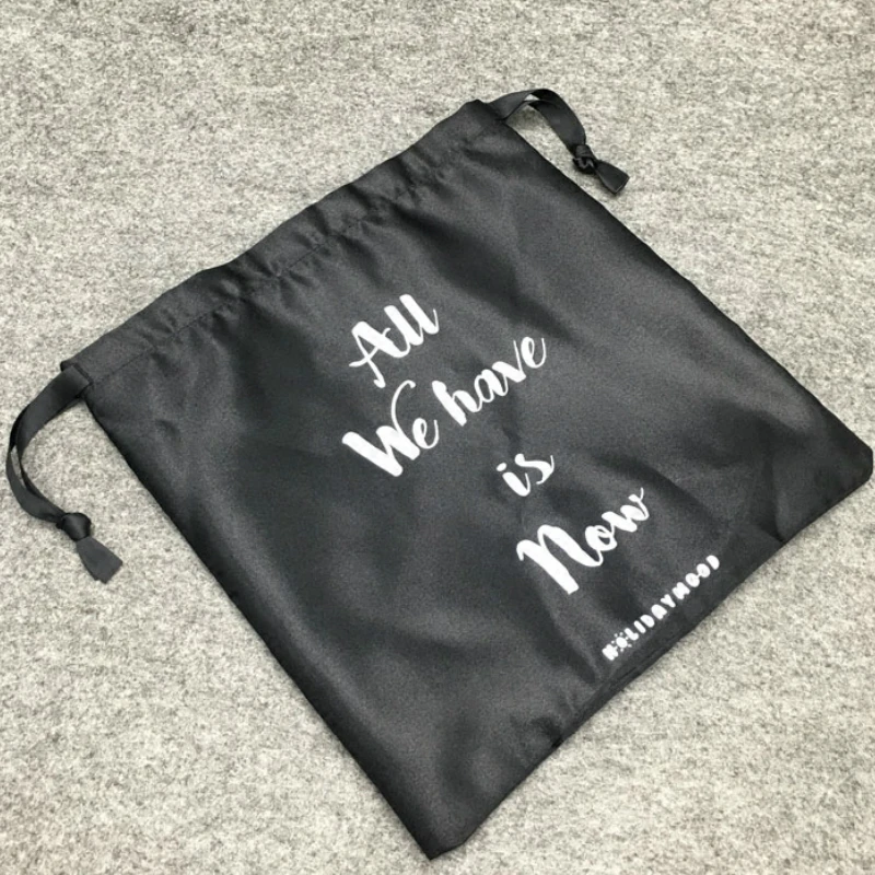 50p 사용자 지정 로고 인쇄 보석 파우치 새틴 가방 보석 포장 사용자 지정 Drawstring 가방 결혼식 선물 메이크업 머리 재사용 가능한 자루