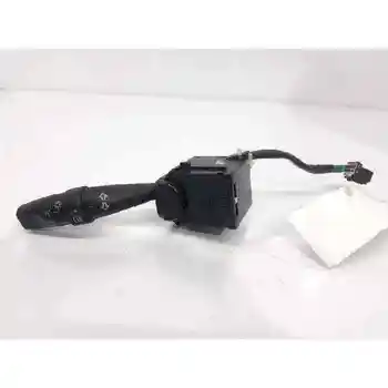 

M226582 CONTROL LIGHTS SLINGSHOT ACCORD SALOON (CL/CN)