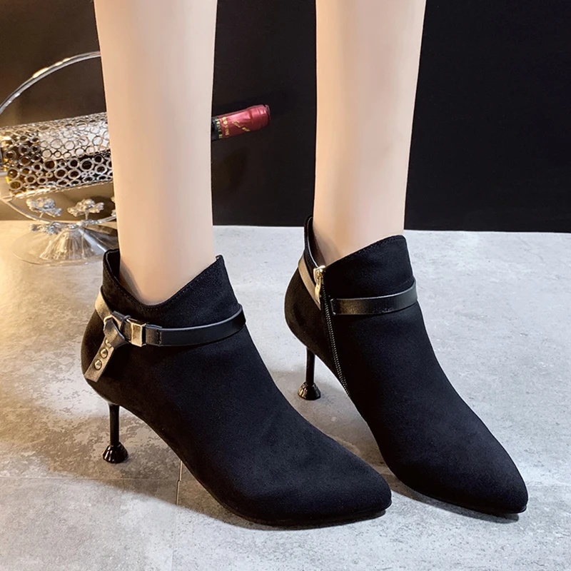 

Lady Boots Rivets Low Heels booties Women's Shoes Autumn Leather Booties Bootee Woman 2019 Round Toe Zipper Lace Up Luxury