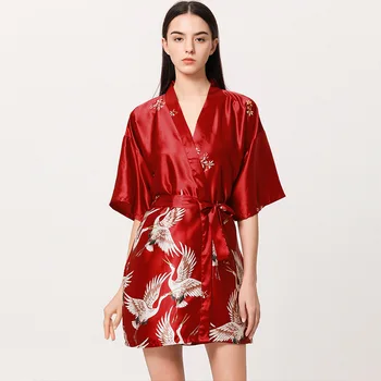 

Wedding Kimono Gown Women Satin Bride Bridesmaid Robe Mini Printed Crane Bathrobe Suit Summer New Intimate Lingerie Short Suits