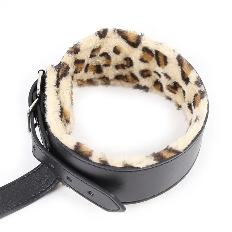 Manufacturers Direct Selling Hand Neck Handcuffed Anti-Hand bao wen se Hand Neck Scarf Black And White with Pattern Leather Sexy