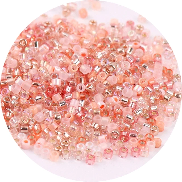 600Pcs 2mm Miyuki Delica Beads Japan Bronze Glass Beads Bohemia Style Metallic Seedbeads For DIY Jewelry Making Bracele Earring Mix Champagne