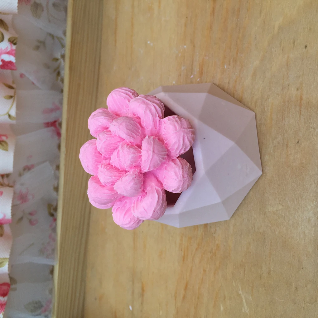 

2019 Brand New Succulent Plant Flower Pot Mold DIY Ashtray Holder Silicone Mould Fashion Planter Flower Pot Clay Mould Hot Sell