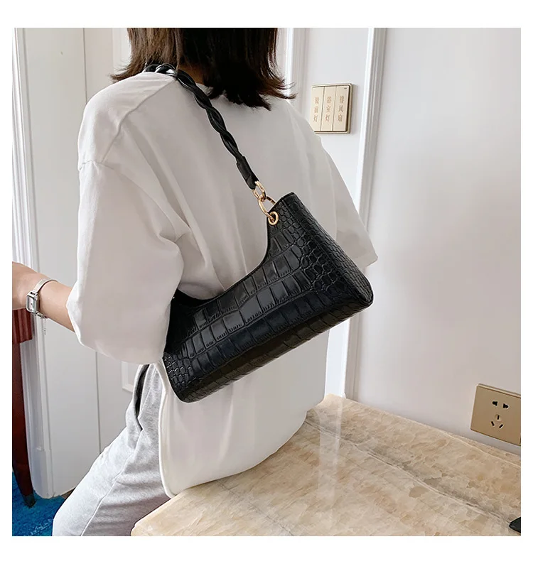 15815281580_295085267