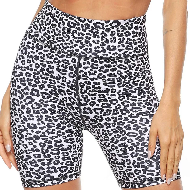 2020 Hot Women Stretch Booty Shorts Elastic High Waist Casual Camouflage / Animal Printed Yoga Capri Short Pants Outfit 2020 Hot Women Stretch Booty Shorts Elastic High Waist Casual Camouflage / Animal Printed Yoga Capri Short Pants Outfit