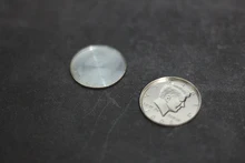 1pc Expanded Shell Half Dollar (Kopf), kopie, magie Tricks Erscheinen Verschwinden Münze Magie Zubehör Close Up Gimmick Illusion Requisiten