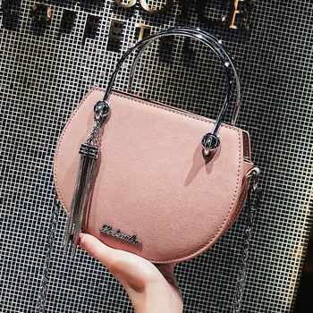 

Women's Designer Handbag 2018 New Quality Matte PU Leather Women bag Metal Ring Tote bag Tassel Chain Shoulder Messenger Bags