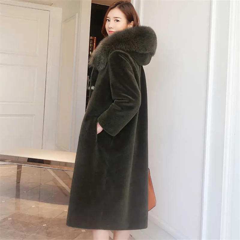 New Autumn Winter Women's Fur Jacket Natural Sheep Shearing Fur Coat Fox Fur Collar Hooded Long Warm Wool Outwear A93