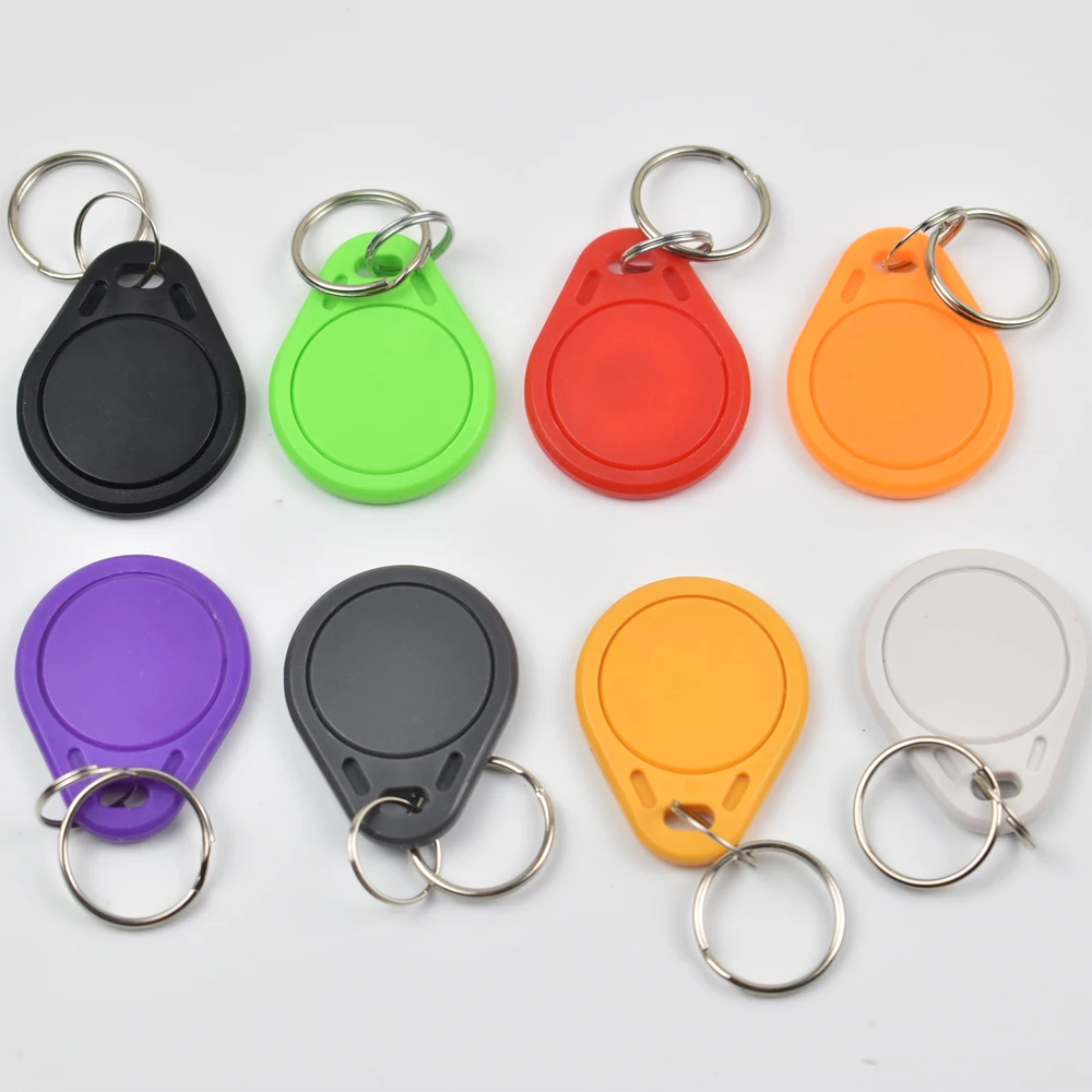 

50pcs/Lot 125Khz Proximity RFID EM4305 T5577 Smart Card Read and Rewriteable Token Tag Keyfobs Keychains Access Control