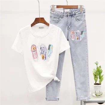 

2020 Summer New Two Piece Set Female T-shirt Beading Sequins Small Shoes Tshirt Tops + High Waist Jeans 2 Piece Set Women H086