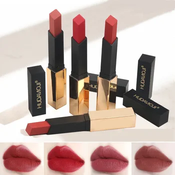 

2020 Net Red Pepper Waterproof Long Lasting Sexy Red Nude Matte Lipstick Cosmetics Lip Gloss matte lipstick