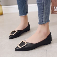 Новинка года; тонкие туфли на плоской подошве; женские туфли в Корейском стиле с острым носком в горошек