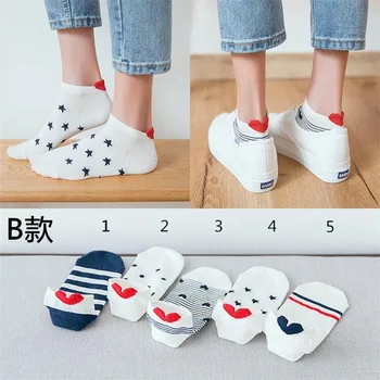

5 Pairs/Lot Cartoon Cute Cotton Women Ankle Socks Short Korean Personality Invisible 3D Love Heart Stripe Printed Funny Socks