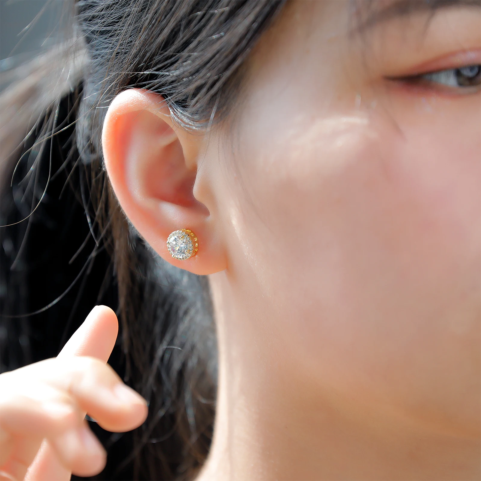 GUCY Luxury Cubic Zirconal Round Stud Earrings For Women Romantic Elegant Female Daily Earrings Available Wholesale Dropshipping