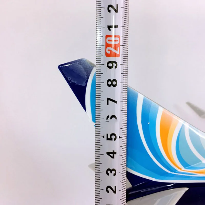40 см 1/111 весы FLY Дубай Boeing B737-800 авиалиний самолет авиационная модель игрушечный самолет литой под давлением пластиковый сплав самолет