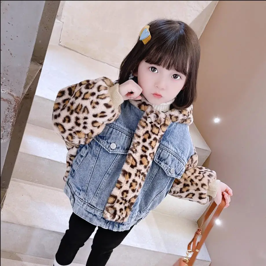 

Baby Girl Denim Patchwork Leopard Hooded Fur Coats Children Thicker Warm Coats Winter New Jacket Kids Outfit Fur Coat Wz487