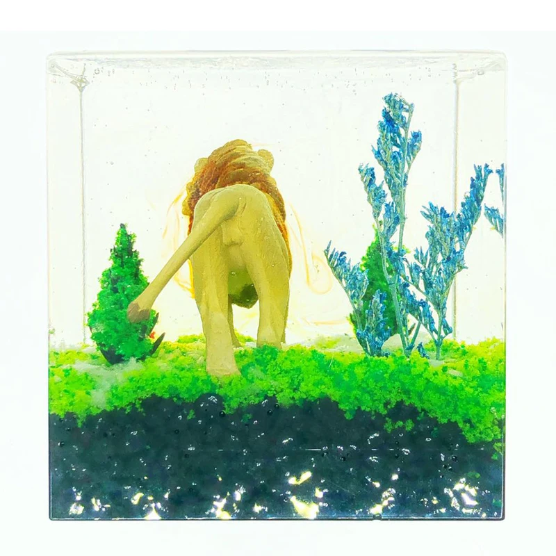 Handicraft Resin Lion Crystal Animal Qi Tan Ocean Hall Resin Decoration Car Decoration Creative Gift