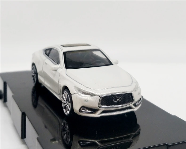 1: 64 модель автомобиля Nissan Infiniti внедорожник QX50 QX30 QX60 Q60 литьем под давлением автомобилей