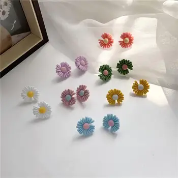 

Daisy Flower Fashion Stud Earrings Sweet Female Candy color red color Earrings For Women Gift Hypoallergenic Jewelry