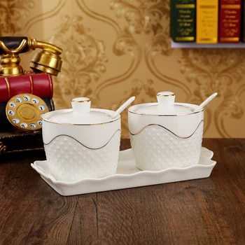 

Spice Jar Ceramic Salt Pot Lid Spoon Sugar Bowl Chicken Powder Seasoning Bottle Aginomoto Chilli Pepper Dining Room Supplies