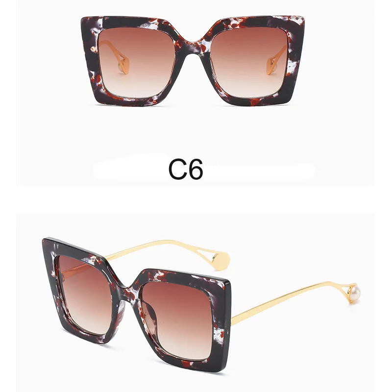 10638102823_1887138309