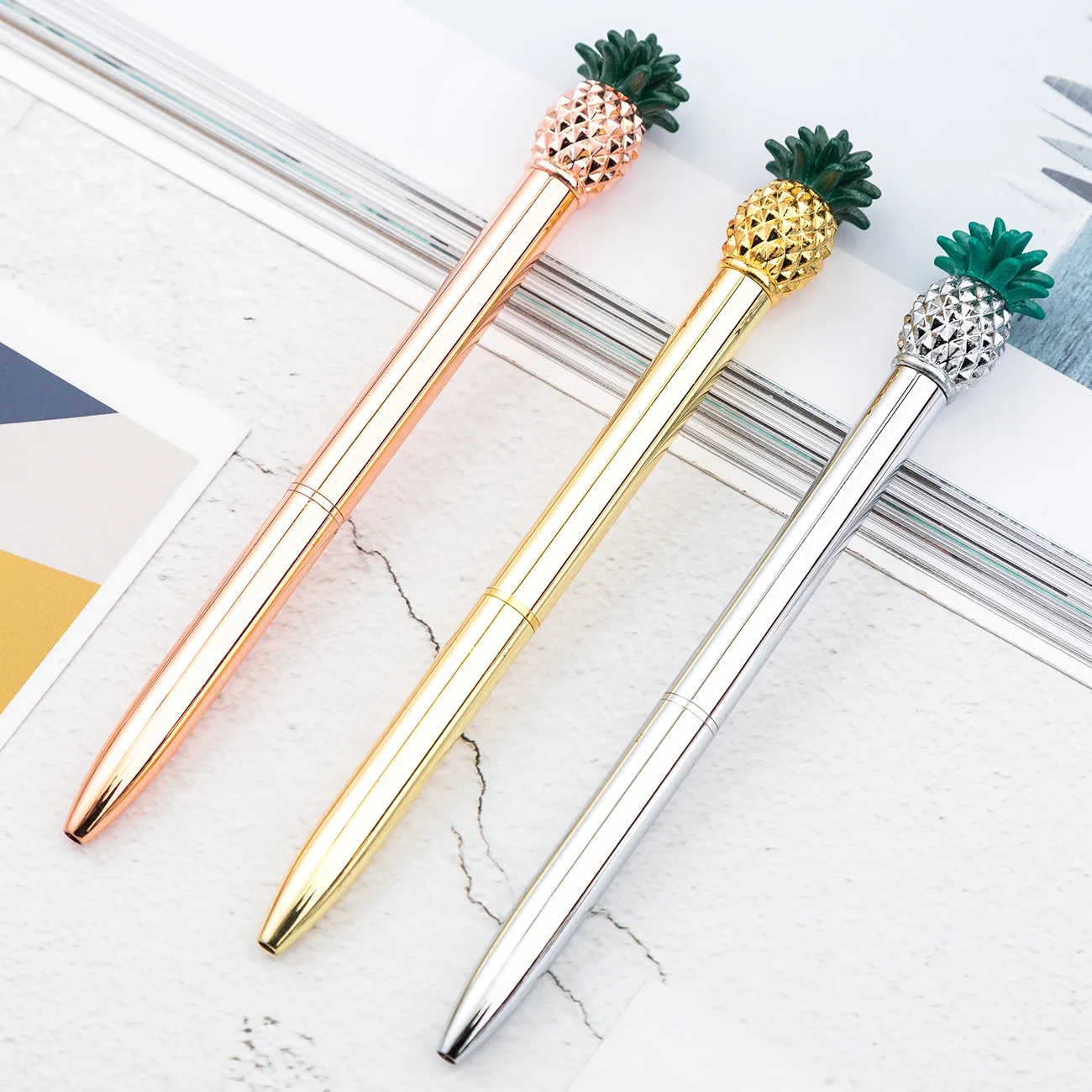 

Pineapple Shape Ballpoint Pen Metal Material Ball Pens For School Office Creative Gift Stationery Silver Rose Gold Silver Pens