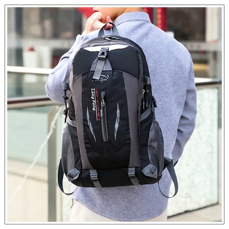 Hot Selling Outdoor Mountaineering Bag Men And Women Riding Backpack Korean-style Sports Bag Casual Travel Backpack 40L