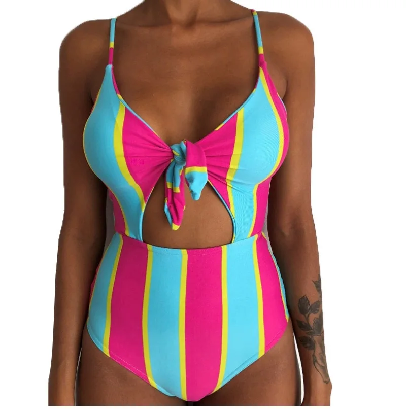 women swimsuit (2)