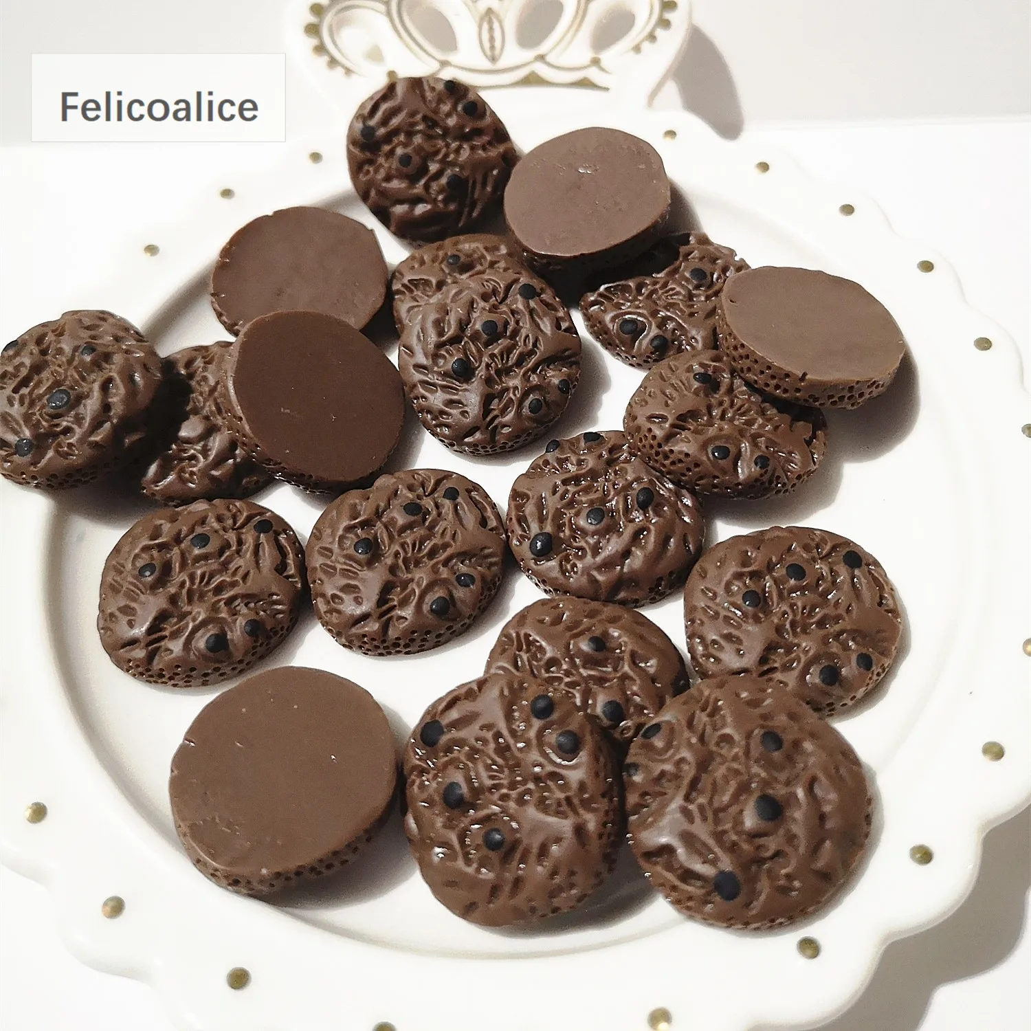 100pcs 20mm Resin Chocolate Cookies Charms Flatback Pendants For DIY Keychain Earrings Phone Hair Accessories Jewelry Making