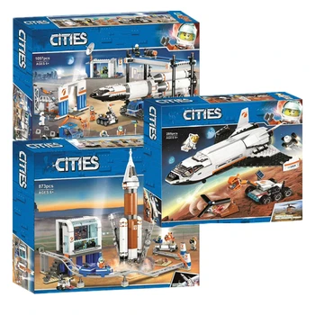 

Space Adventurers Rocket Assembly Transport Building Blocks Deep Space Rocket and Launch Control with Figures Bricks Model Toys