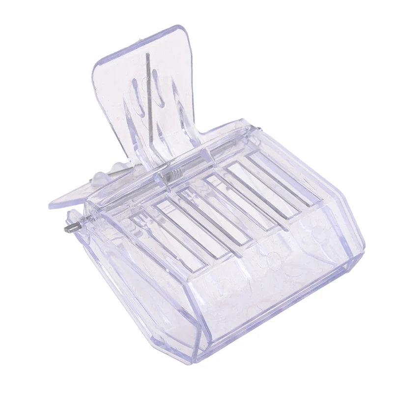

1pc 6.5*5.1*Durable Plastic Clear Beekeeping Clip Queen Bee Cage No-hurt Beekeeper Equip Insect Catcher Garden Tool Beehive Room